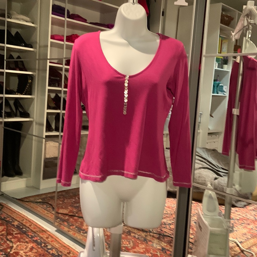 Long sleeve t